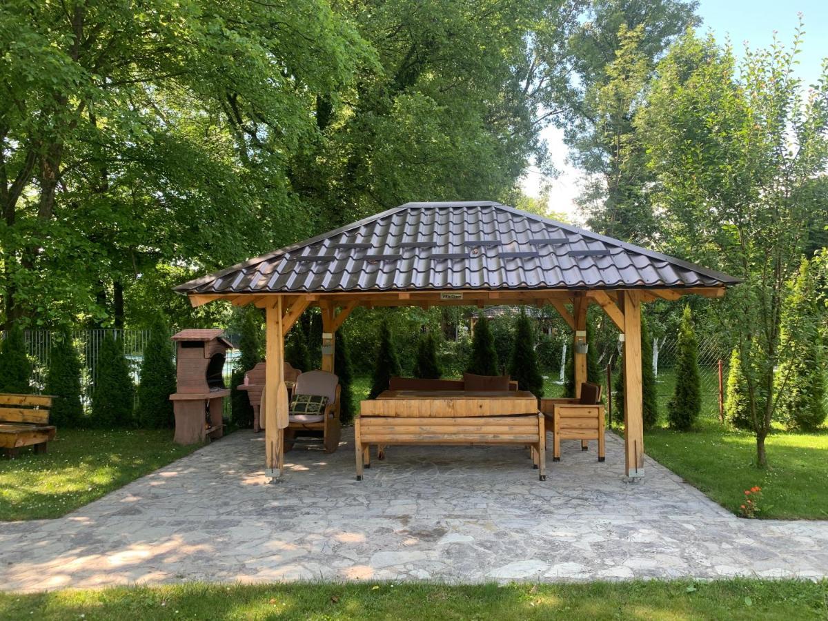 Villa Grace Bihać エクステリア 写真