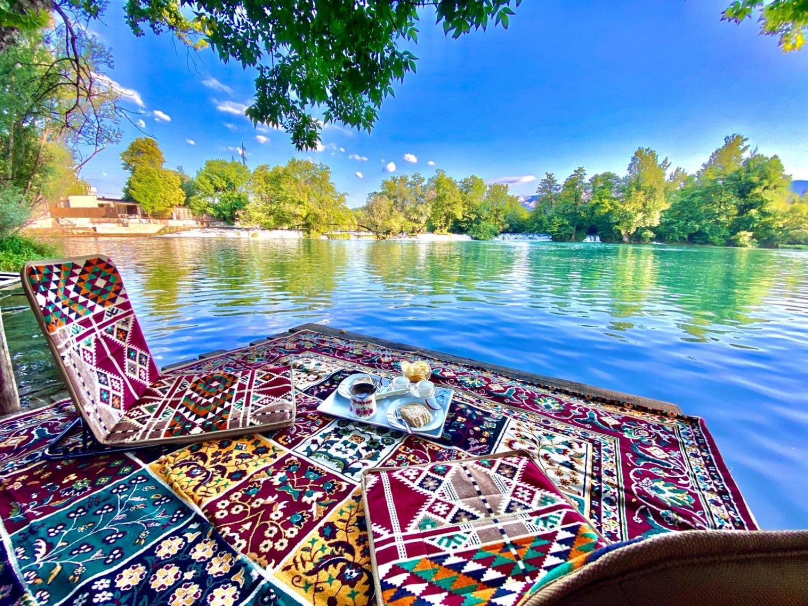 Villa Grace Bihać エクステリア 写真