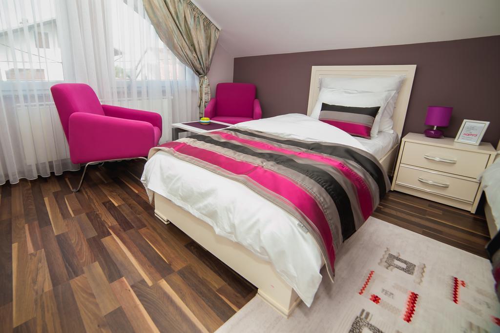 Villa Grace Bihać エクステリア 写真